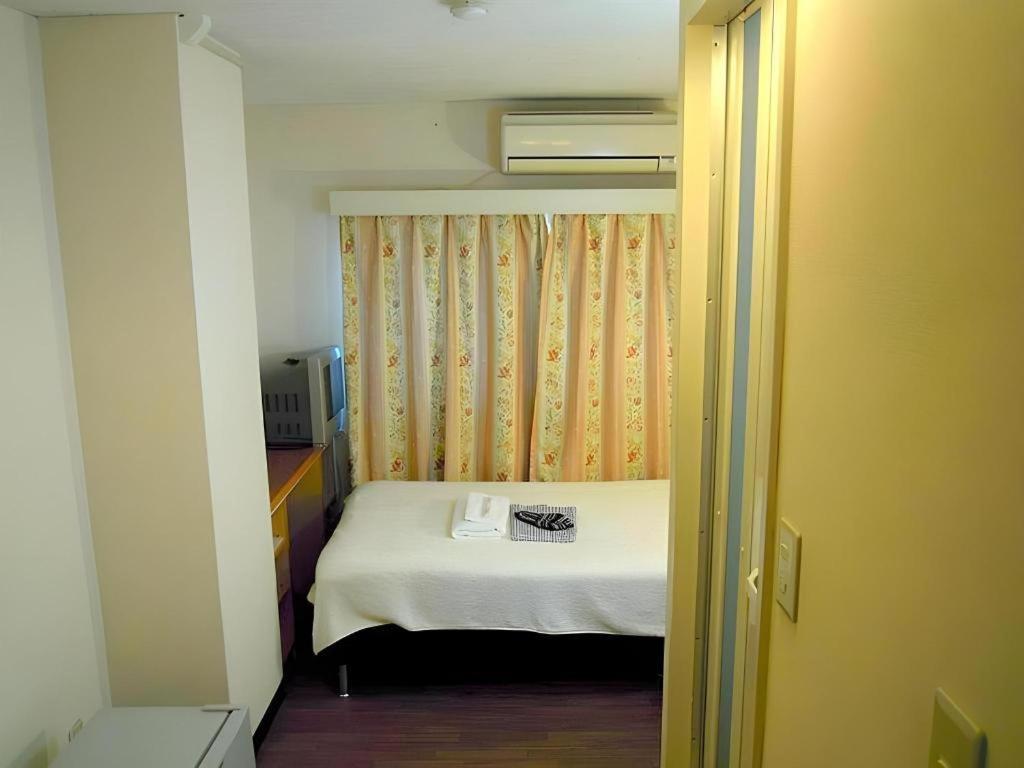 Eishinkan Hotel Tokio Buitenkant foto