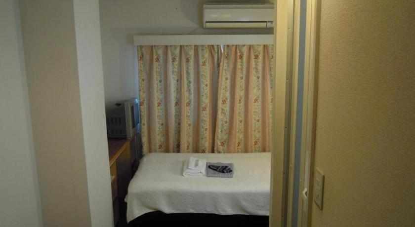Eishinkan Hotel Tokio Buitenkant foto