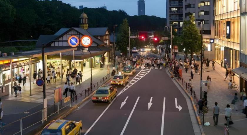 Eishinkan Hotel Tokio Buitenkant foto