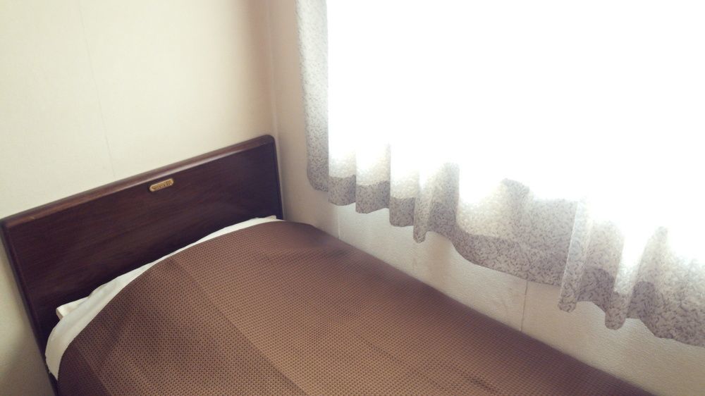 Eishinkan Hotel Tokio Buitenkant foto